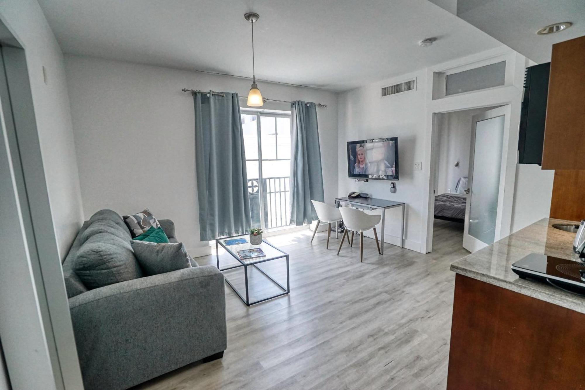 Deluxe Apartments At The Congress Miami Beach Kültér fotó